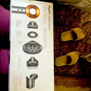 Dyson Supersonic hair dryer New In Box. FREE Shipping